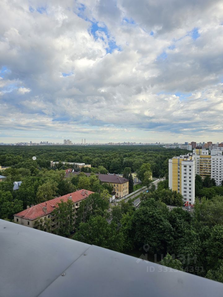 m. Novogireevo: Apartment, 2-rooms