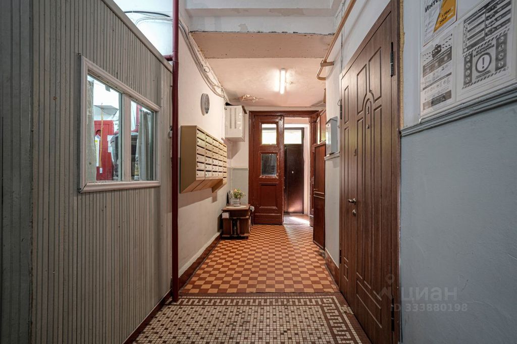 m. Shabolovskaya: Apartment, 2-rooms