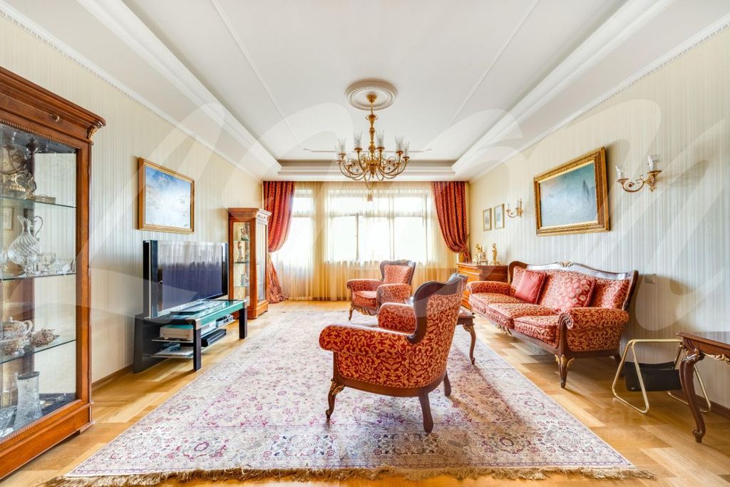 m. Akademicheskaya: Apartment, 3-rooms
