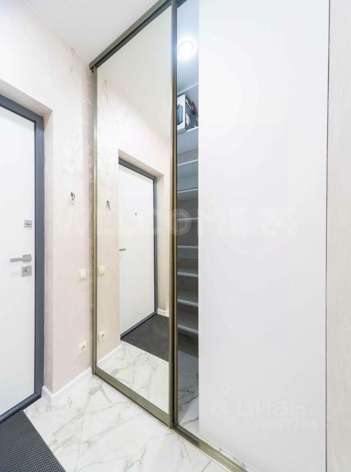 m. Nagornaya: Apartment, studio