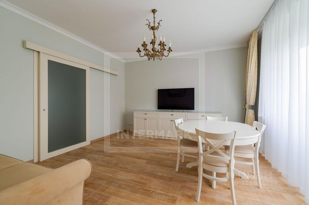 m. Smolenskaya: Apartment, 2-rooms