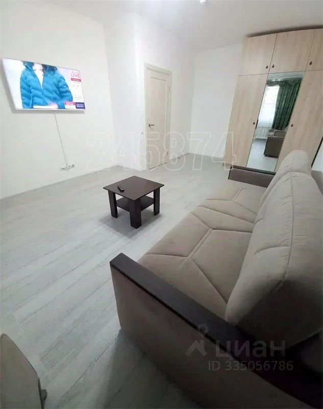 m. Trikotazhnaya: Apartment, 1-rooms