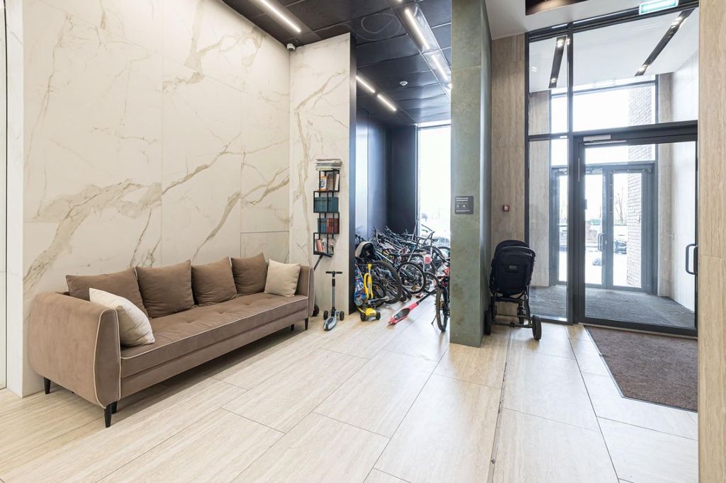 m. Skolkovo: Apartment, 2-rooms