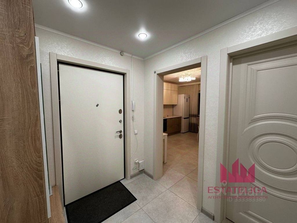 m. Bulvar Dmitriya Donskogo: Apartment, 2-rooms