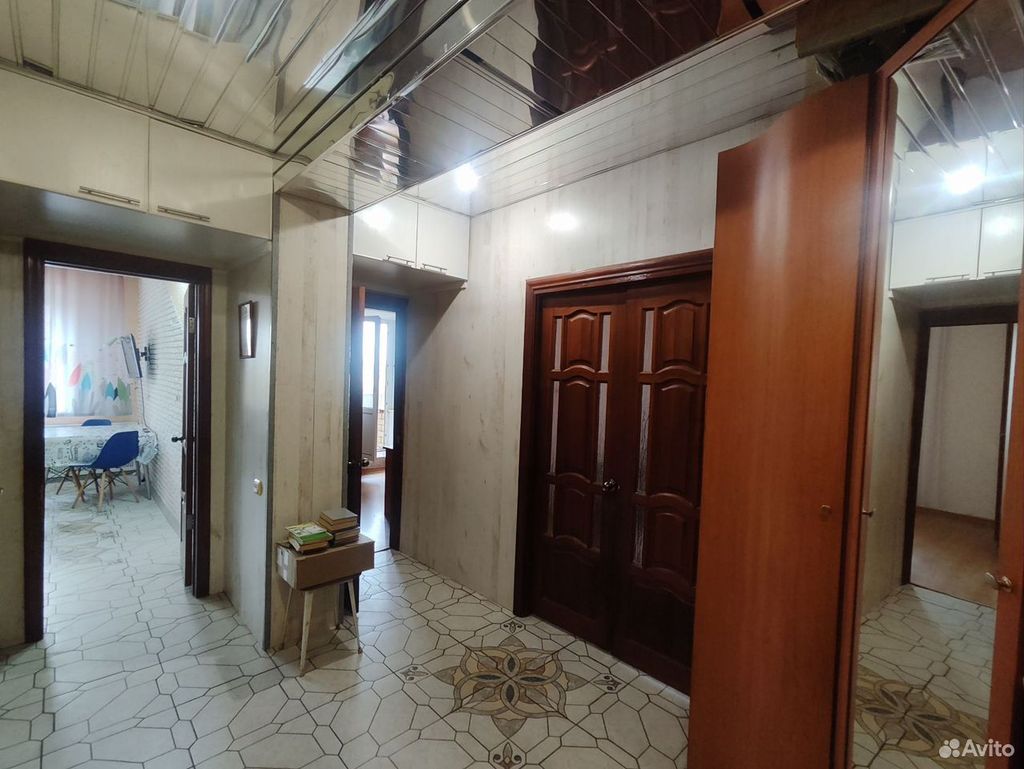 m. Lukhmanovskaya: Apartment, 2-rooms