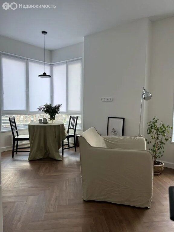 m. Spartak: Apartment, 2-rooms