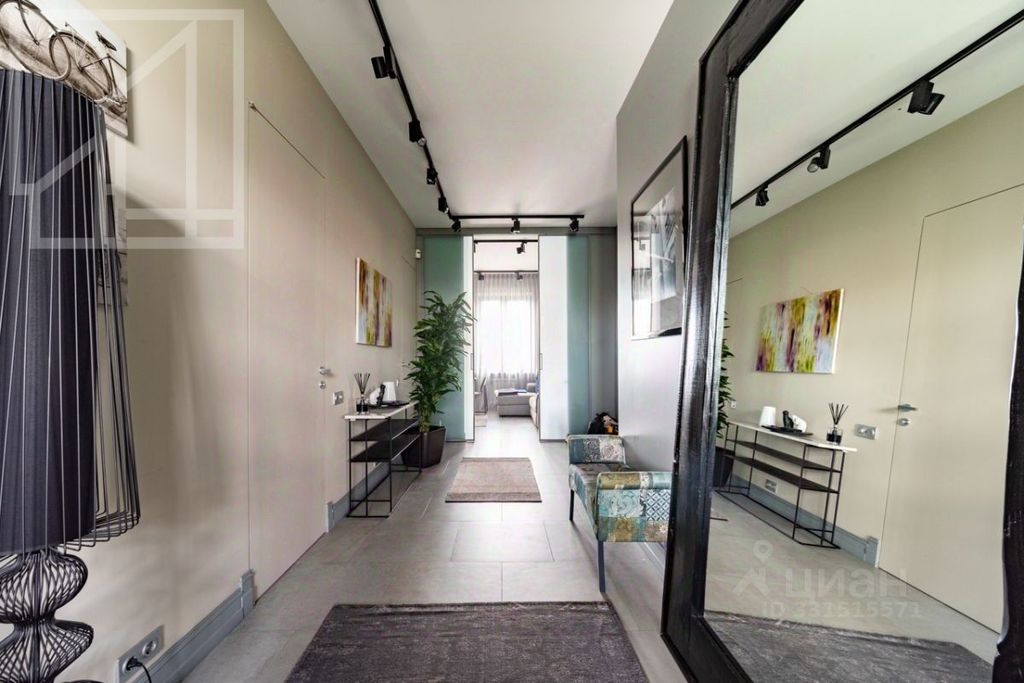 m. Barrikadnaya: Apartment, 2-rooms