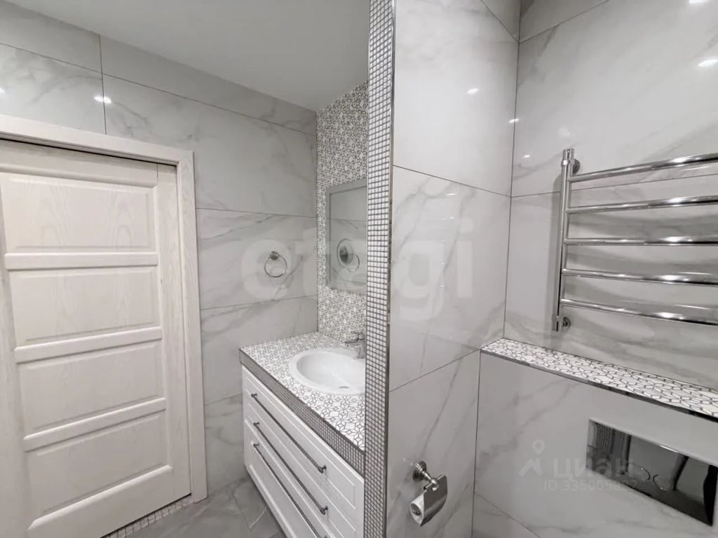 m. Ulitsa 1905 goda: Apartment, 2-rooms