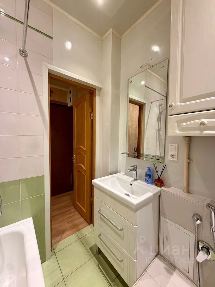 m. Ulitsa 1905 goda: Apartment, 2-rooms