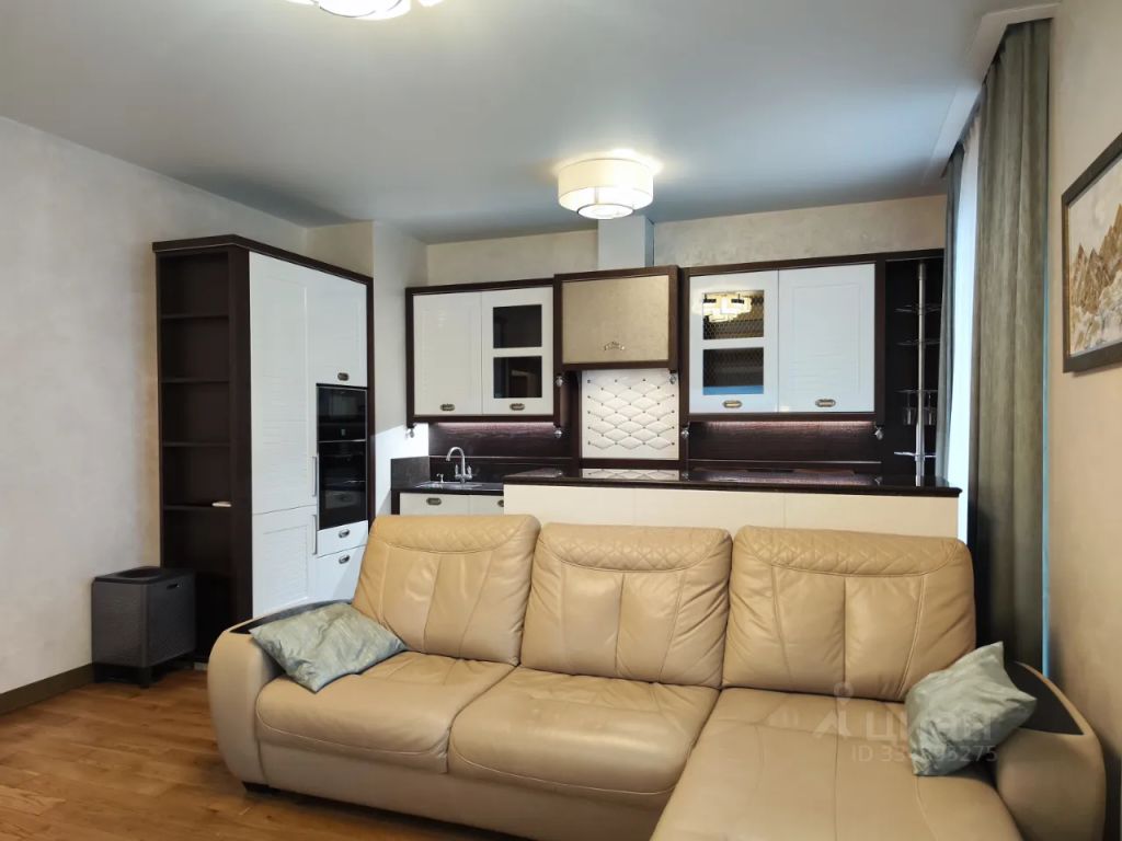 m. Ulitsa 1905 goda: Apartment, 2-rooms