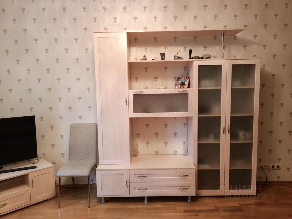 m. Krasnogorskaya: Apartment, 1-rooms