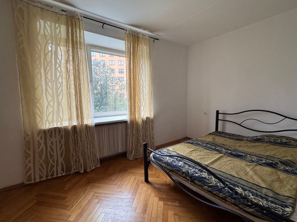 m. Smolenskaya: Apartment, 2-rooms