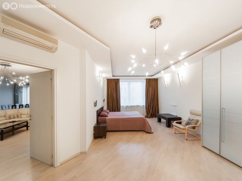m. Arbatskaya: Apartment, 4-rooms