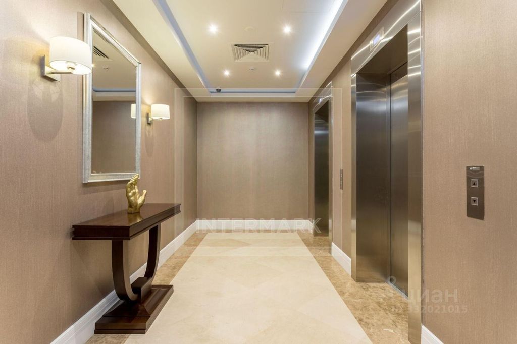 m. Shabolovskaya: Apartment, 3-rooms