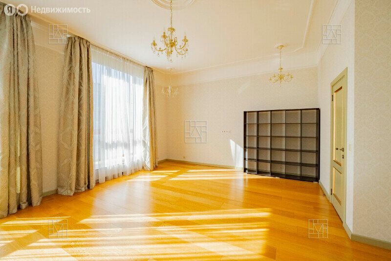 m. Frunzenskaya: Apartment, 4-rooms