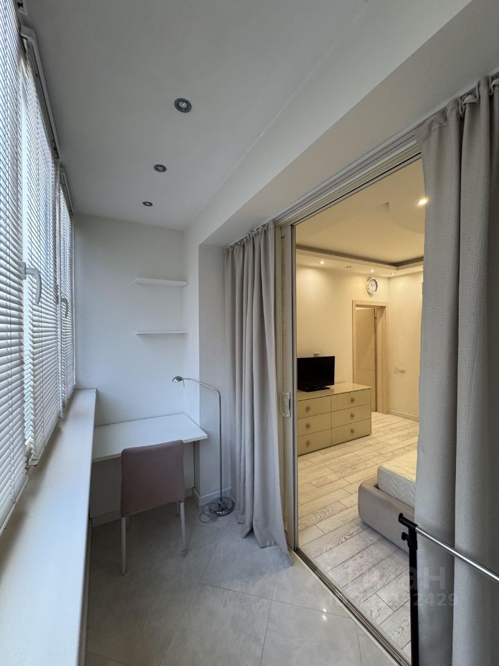 m. Opalikha: Apartment, 3-rooms