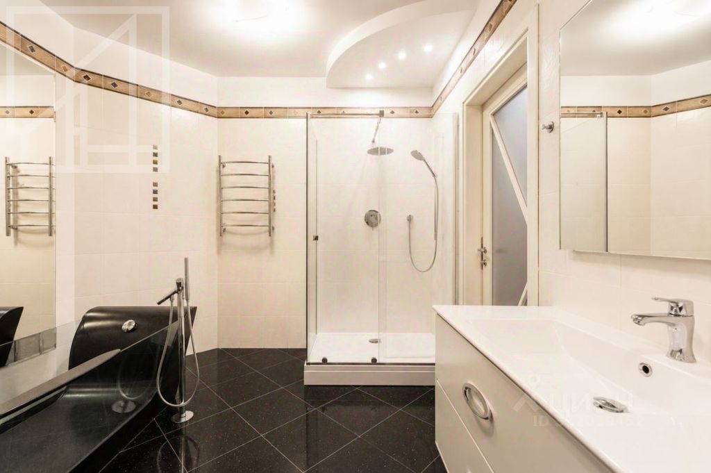 m. Arbatskaya: Apartment, 4-rooms