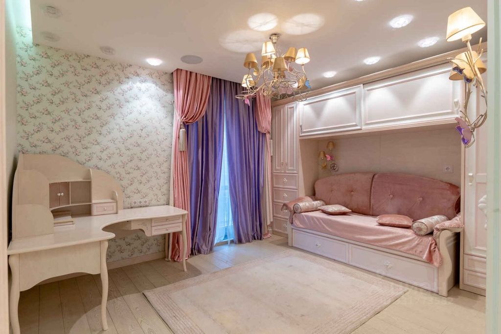 m. Slavyansky bulvar: Apartment, 3-rooms