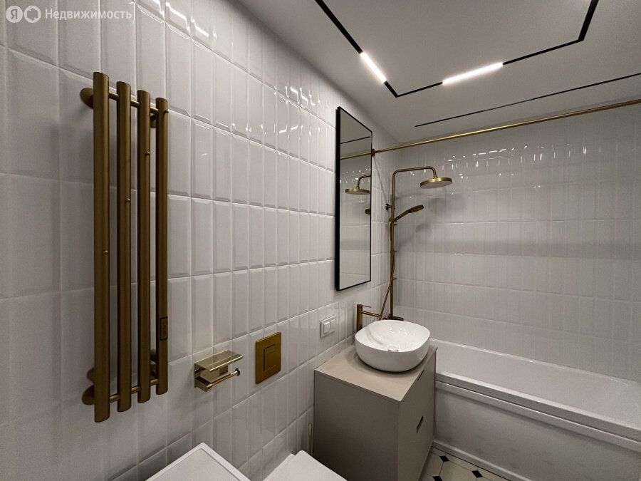 m. Ulitsa 1905 goda: Apartment, 2-rooms