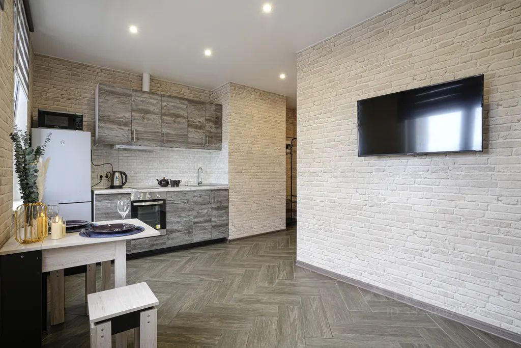 m. Pavshino: Apartment, 2-rooms