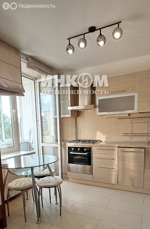 m. Lomonosovsky prospekt: Apartment, 1-rooms