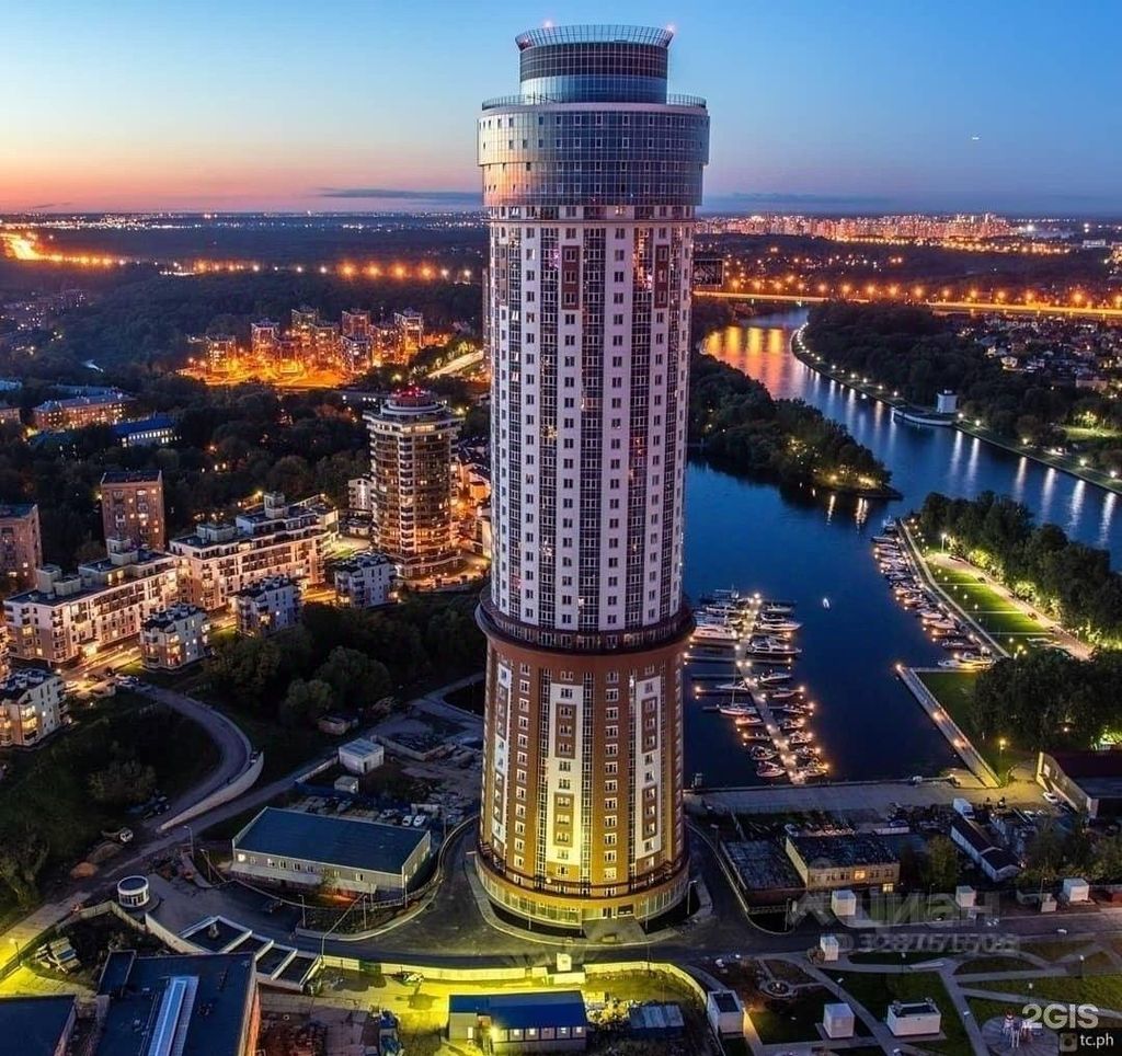 m. Khimki: Apartment, 2-rooms