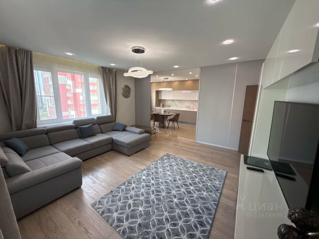 m. Aminyevskaya: Apartment, 2-rooms