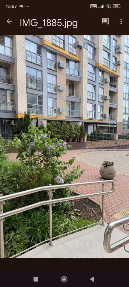 m. Universitet druzhby narodov: Apartment, studio