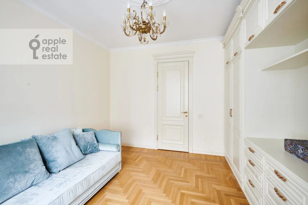 m. Park Pobedy: Apartment, 2-rooms