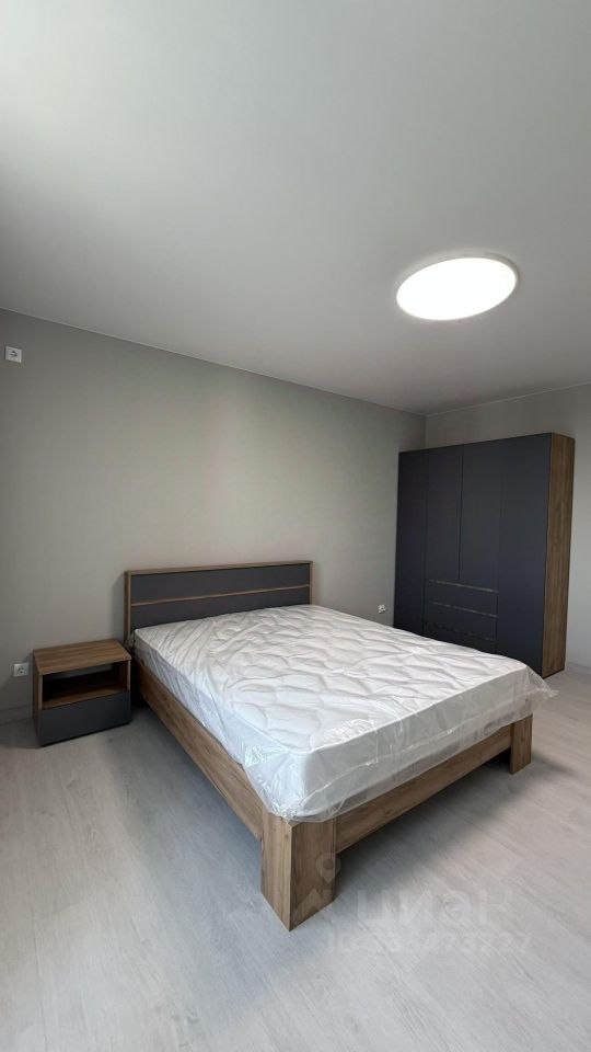 m. Bulvar Dmitriya Donskogo: Apartment, 2-rooms