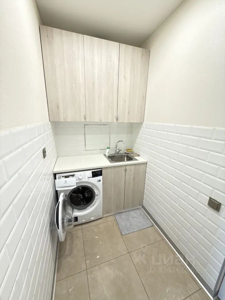 m. Aminyevskaya: Apartment, 2-rooms