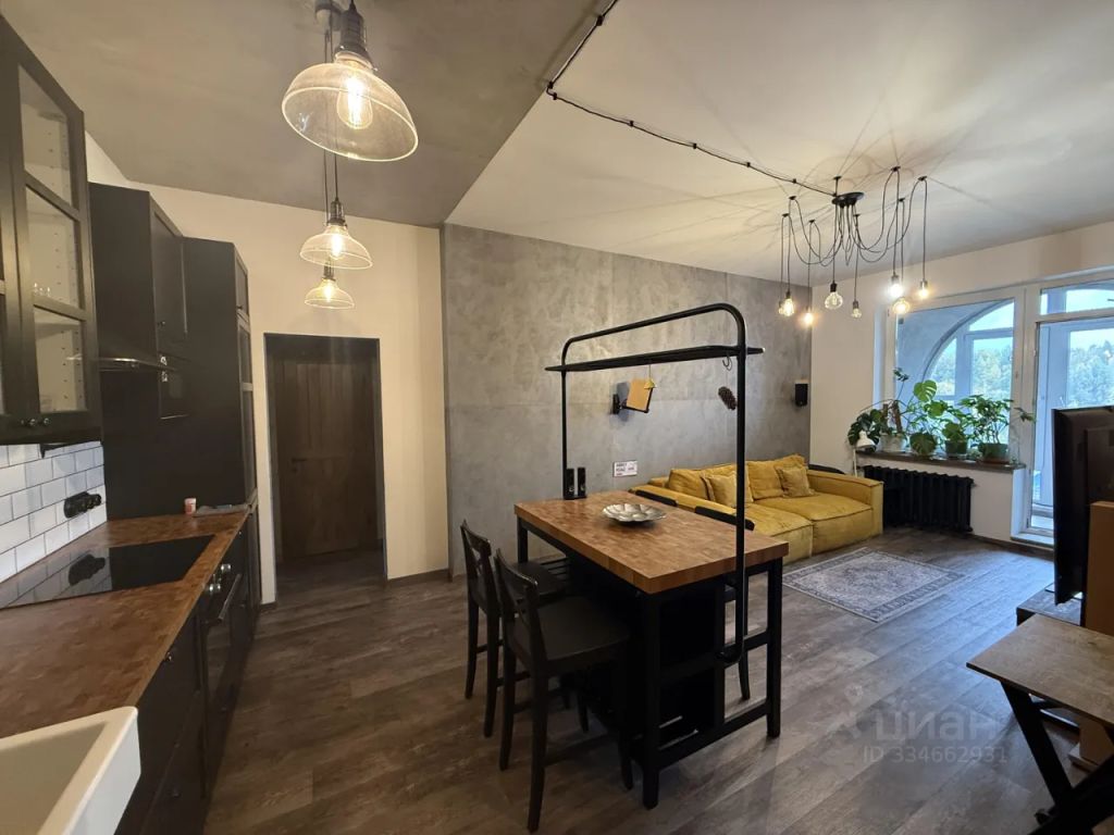 m. Penyagino: Apartment, 4-rooms
