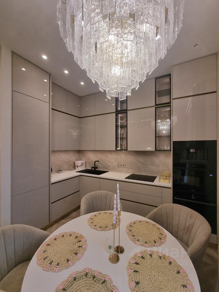m. Avtozavodskaya: Apartment, 3-rooms
