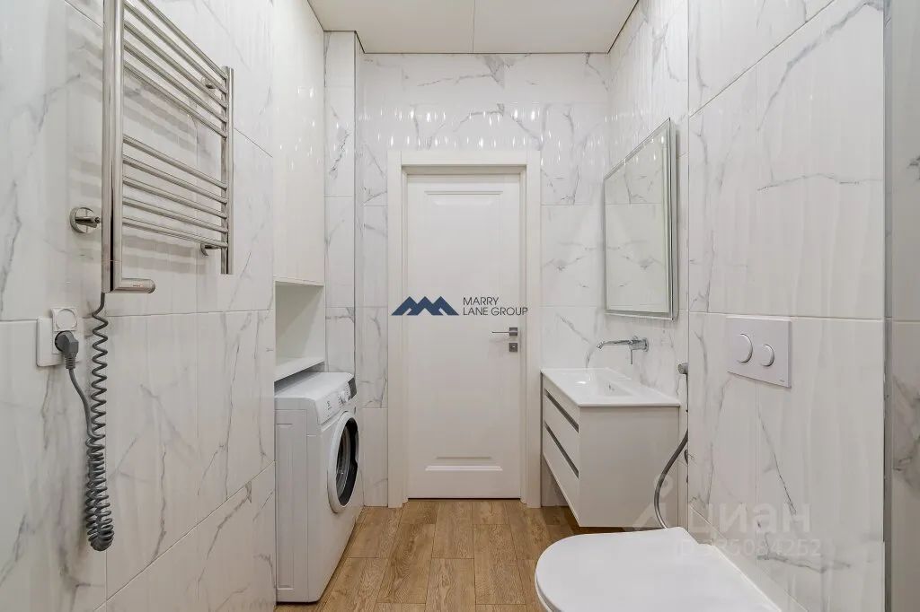 m. Ulitsa 1905 goda: Apartment, 2-rooms