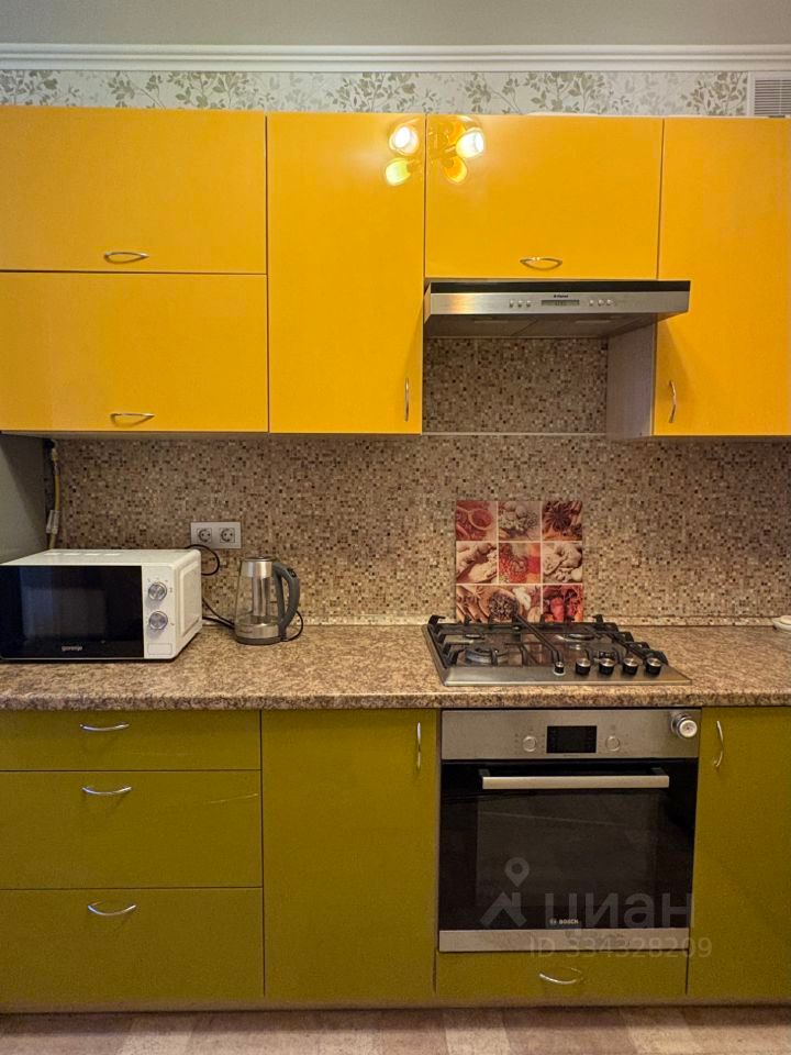 m. Ulitsa 1905 goda: Apartment, 2-rooms
