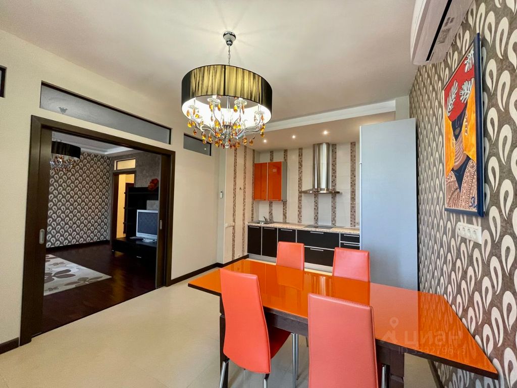 m. Delovoy tsentr (Vystavochnaya): Apartment, 2-rooms
