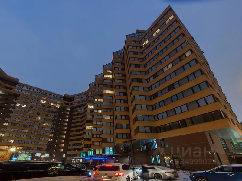 m. Smolenskaya: Apartment, 2-rooms