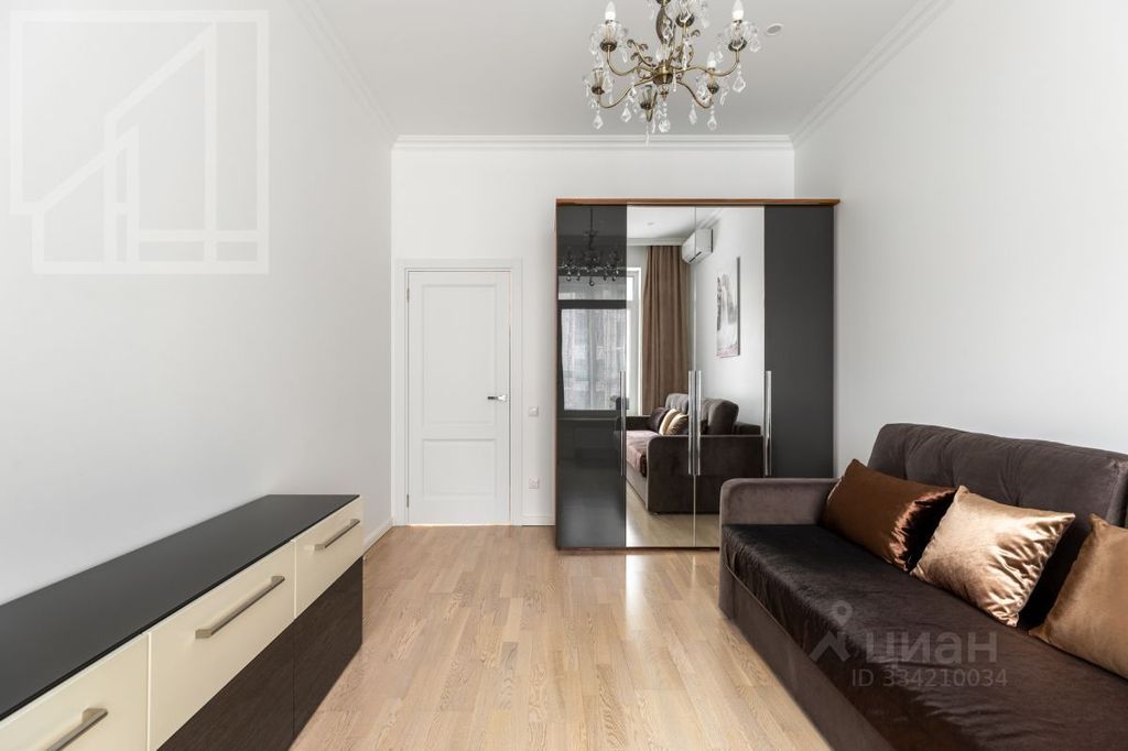 m. Delovoy tsentr (Vystavochnaya): Apartment, 3-rooms