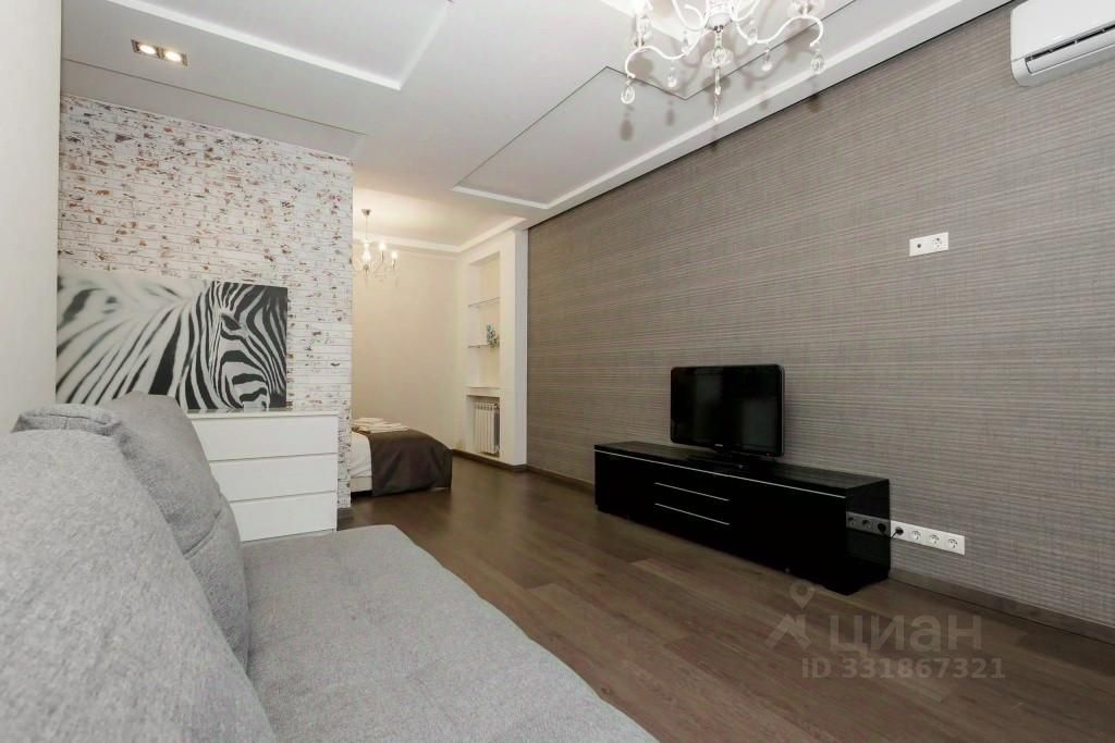 m. Serp i Molot: Apartment, 1-rooms