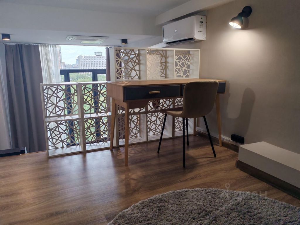 m. Sokol: Apartment, studio
