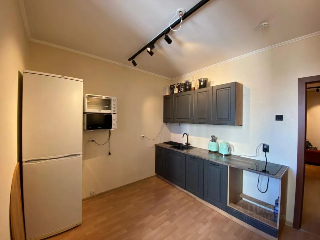 m. Butovo: Apartment, 3-rooms