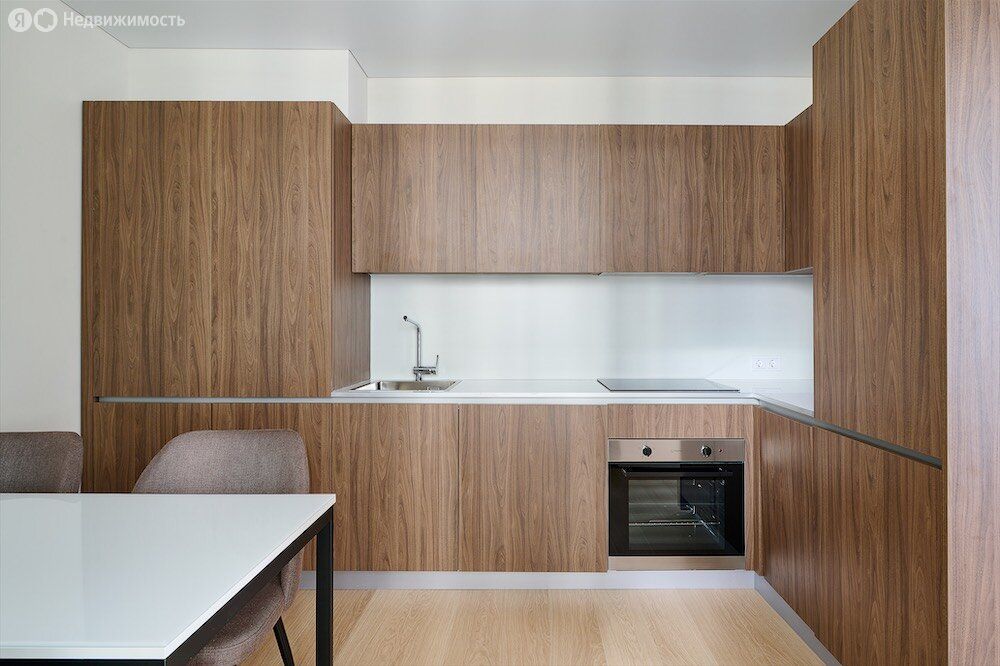 m. Oktyabrskoe pole: Apartment, 2-rooms