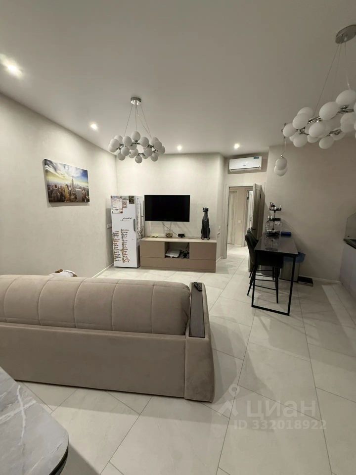 m. Salaryevo: Apartment, 2-rooms