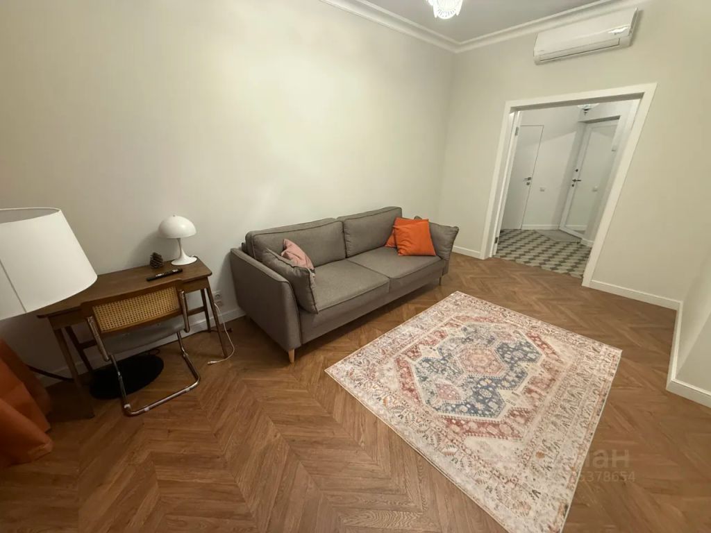 m. Khoroshevskaya: Apartment, 2-rooms