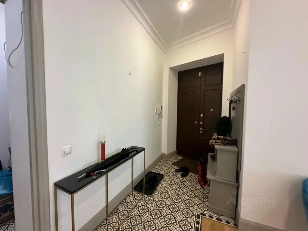m. Novokuznetskaya: Apartment, 3-rooms