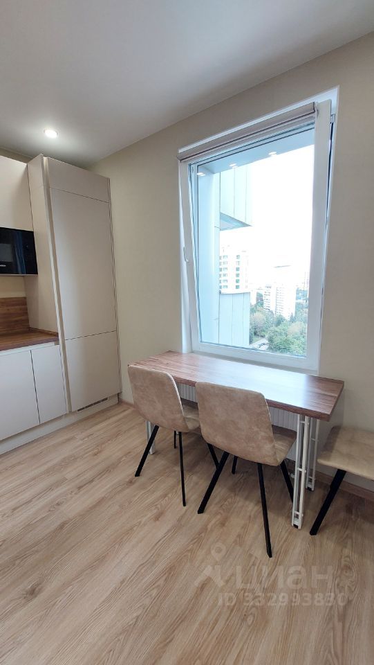m. Prospekt Vernadskogo: Apartment, 2-rooms