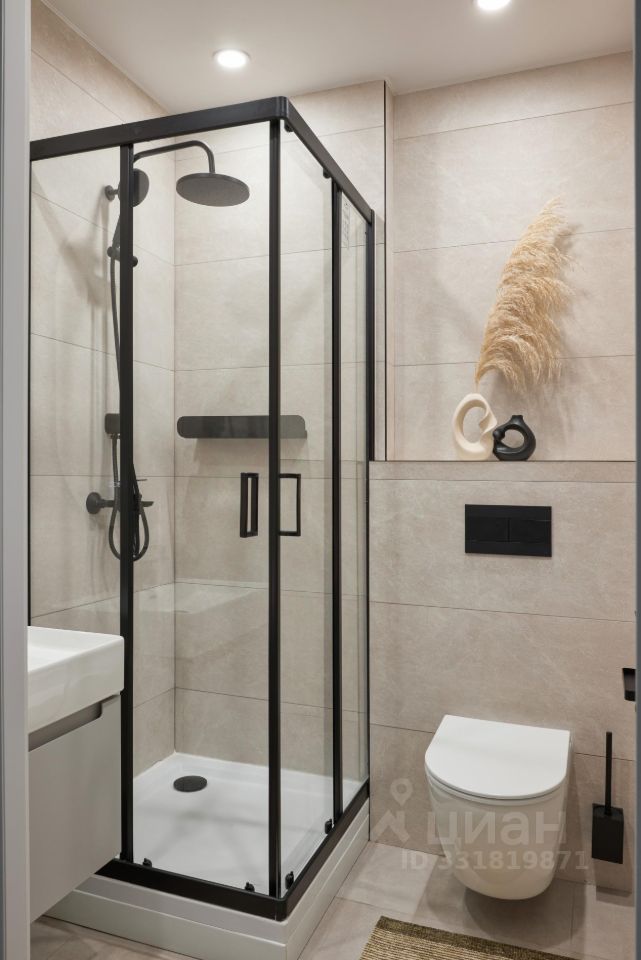 m. Maryina Roscha: Apartment, studio