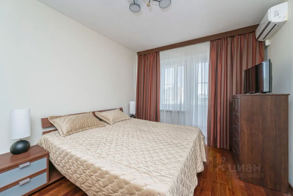 m. Kievskaya: Apartment, 2-rooms