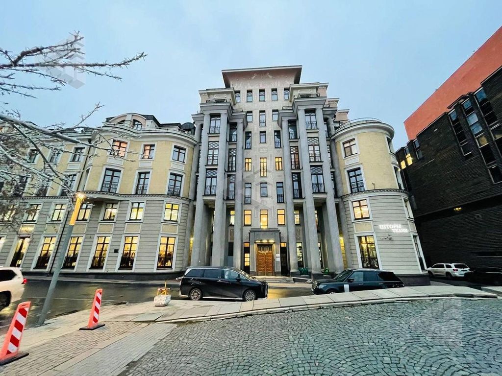 m. Tverskaya: Apartment, 3-rooms