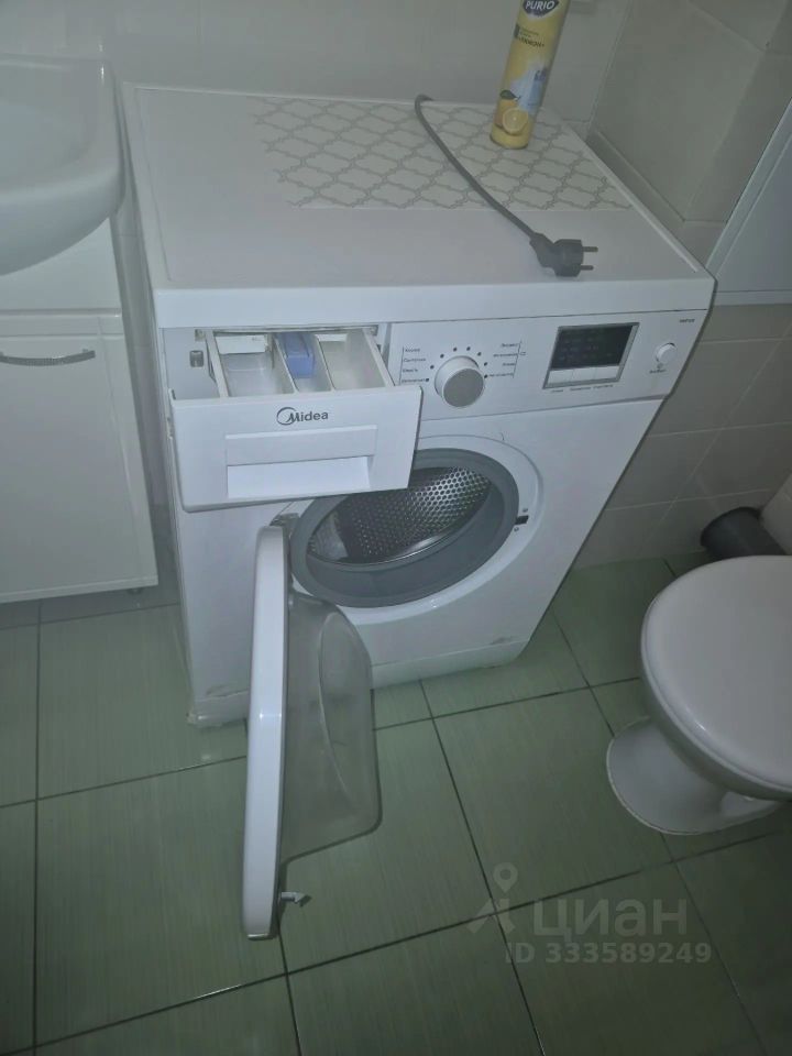 m. Molzhaninovo: Apartment, 2-rooms